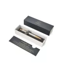 Parker Royal Im Premium Golyóstoll Warm Szürke Cizellált Arany Klipsz 1931687